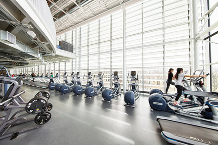 Dossier de presse | 816-02 - Communiqué de presse | Outstanding Sports Facility Award: a First in Nearly 30 Years for Canada - Cibinel Architects Ltd + Batteriid Architects - Architecture institutionnelle - Crédit photo : Jerry Grajewski