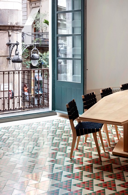 Dossier de presse | 1080-06 - Communiqué de presse | Carrer Avinyó named World Interior of the Year 2013 at international award ceremony - INSIDE: World Festival of Interiors - Concours - Carrer Avinyóby David Kohn Architects - Crédit photo : David Kohn Architects
