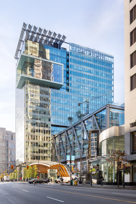 Dossier de presse | 2106-01 - Communiqué de presse | Henriquez Partners Architects Wins a Prestigious Architizer A+Award - Henriquez Partners Architects - Architecture commerciale - Telus Garden in Vancouver, Canada - Crédit photo : Ed White