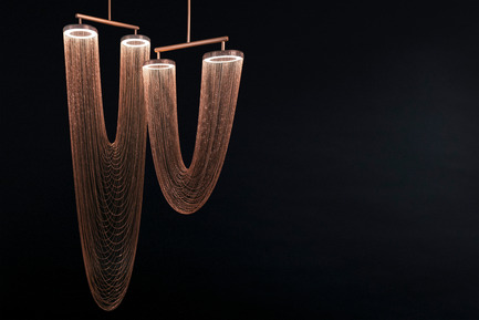 Press kit | 2110-01 - Press release | Larose Guyon's new lighting fixtures collection /Les Ateliers Guyon's new hanging chair - Larose Guyon - Lighting Design - Otéro - Small &amp; Large / Lighting fixture / Larose Guyon - Photo credit: Larose Guyon