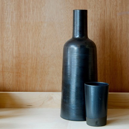Dossier de presse | 1714-02 - Communiqué de presse | QC Design au WantedDesign, 13-16 Mai 2016 - Qc Design - Produit - PMOD_BlackBottle - Crédit photo : QC Design