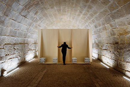 Press kit | 1830-04 - Press release | FAD to Architecture and Interior Design Awards Finalists 2016 - FAD - Fostering Arts and Design - Competition - Category: Ephemeral Interventions<br> <br> 'En el Túnel'. Intervention for Concéntrico 01<br> Architecture and Design Festival oif Logroño&nbsp;&nbsp;&nbsp;&nbsp;&nbsp;&nbsp;&nbsp;&nbsp;&nbsp;&nbsp;<br> San Gregorio&nbsp;&nbsp;&nbsp;&nbsp;&nbsp;&nbsp;&nbsp;&nbsp;&nbsp;&nbsp;<br> Logroño, La Rioja<br> <br> Authors: &nbsp;&nbsp;<br> João Branco, Paula del Rio, architects (Branco-DelRio) &nbsp;&nbsp; - Photo credit: Do Mal o Menos