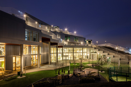 Dossier de presse | 2127-01 - Communiqué de presse | South Harbour School by JJW Architects wins WAN Education Award - JJW Architects - Architecture institutionnelle - South Harbour School 02 - Crédit photo : Torben Eskerod