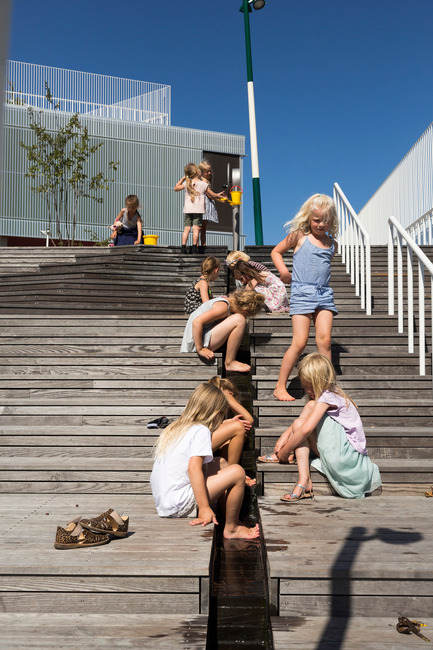 Dossier de presse | 2127-01 - Communiqué de presse | South Harbour School by JJW Architects wins WAN Education Award - JJW Architects - Architecture institutionnelle -  South Harbour School 04 - Crédit photo : Torben Eskerod