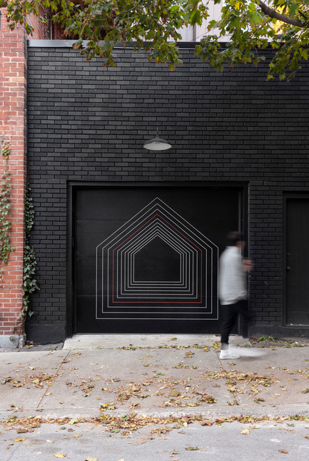 Dossier de presse | 1113-05 - Communiqué de presse | la Shed - la SHED architecture - Architecture commerciale - Le garage - Crédit photo : Maxime Brouillet