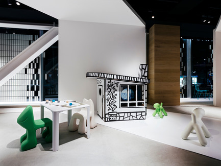 Dossier de presse | 2005-02 - Communiqué de presse | Life Story - Enriching your lifestyle with Life Space UX - by Sony and Living Motif - id inc.& AXIS Inc. - Évènement + Exposition - interior (kids room) - Crédit photo : shuntaro (bird + insect)&nbsp;