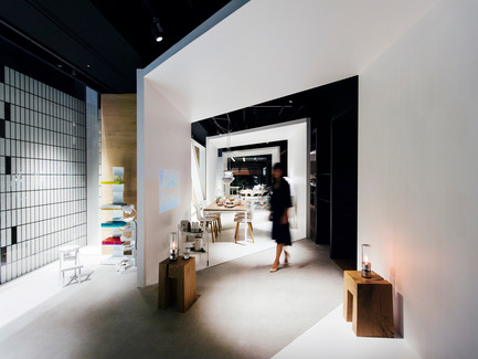Dossier de presse | 2005-02 - Communiqué de presse | Life Story - Enriching your lifestyle with Life Space UX - by Sony and Living Motif - id inc.& AXIS Inc. - Évènement + Exposition - interior (living,&nbsp;dining, kids room, study, bed room) - Crédit photo : shuntaro (bird + insect) <br>