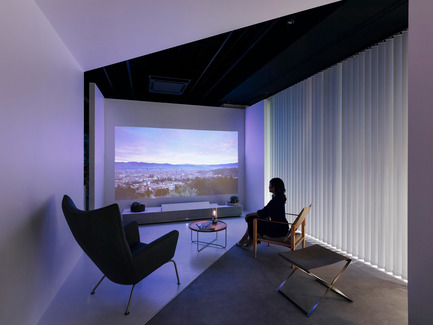 Dossier de presse | 2005-02 - Communiqué de presse | Life Story - Enriching your lifestyle with Life Space UX - by Sony and Living Motif - id inc.& AXIS Inc. - Évènement + Exposition - interior (living&amp;theater) - Crédit photo : shuntaro (bird + insect)&nbsp;