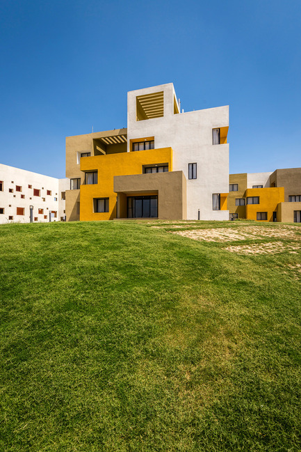 Dossier de presse | 1432-01 - Communiqué de presse | Studios 18 - Sanjay Puri Architects - Architecture résidentielle - WEST VIEW D BLOCK - Crédit photo : Vinesh Gandhi