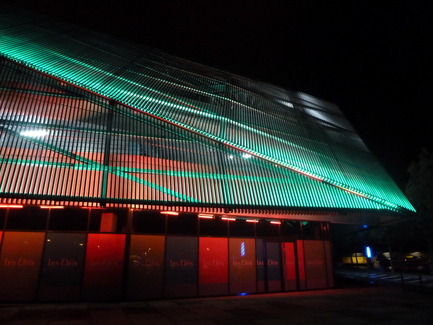 Dossier de presse | 896-05 - Communiqué de presse | Les Eléis, un centre commercial entre ciel et mer - Arte Charpentier Architectes & CALQ Architecture - Architecture commerciale - Crédit photo : Arte Charpentier - F. Castro