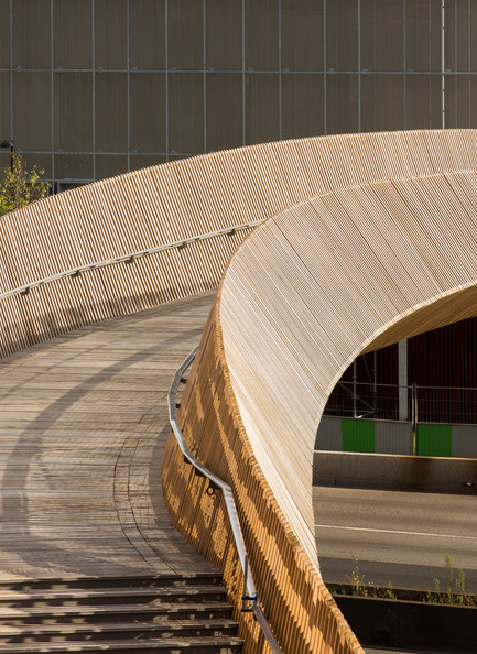 Press kit | 2042-02 - Press release | The Claude Bernard overpass - DVVD architecture, design and engineering agency - Landscape Architecture - Photo credit: Luc Boegly