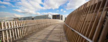 Press kit | 2042-02 - Press release | The Claude Bernard overpass - DVVD architecture, design and engineering agency - Landscape Architecture - Photo credit: Luc Boegly