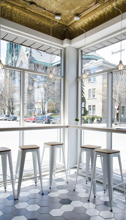 Press kit | 1097-05 - Press release | Café Pista - Les Ateliers Guyon - Commercial Interior Design - Café Pista - Photo credit: Éliott Légaré