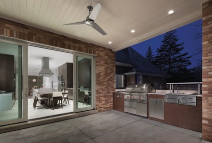 Press kit | 2153-01 - Press release | Sub-Zero & WolfKitchen Design Contest: 2015-2016 call for entries - Sub-Zero & Wolf Montreal & Toronto - Residential Interior Design - -&nbsp;REGIONAL AWARD WINNER KDC 2013-14 - Photo credit:         Kitchen Design Contests/Sub-Zero Wolf
