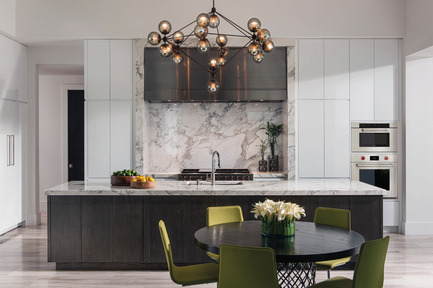Press kit | 2153-01 - Press release | Sub-Zero & WolfKitchen Design Contest: 2015-2016 call for entries - Sub-Zero & Wolf Montreal & Toronto - Residential Interior Design -  ARIZONA ORGANIC - design :&nbsp;DECESARE DESIGN GROUP -&nbsp;REGIONAL AWARD WINNER KDC 2013-14  - Photo credit: Kitchen Design Contests/Sub-Zero Wolf
