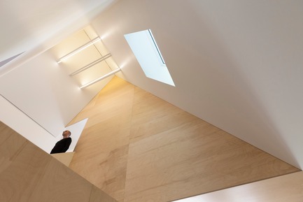 Dossier de presse | 1010-04 - Communiqué de presse | FAHOUSE - Studio Jean Verville architectes - Architecture résidentielle - Crédit photo : Maxime Brouillet