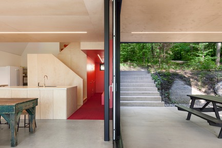 Dossier de presse | 1010-04 - Communiqué de presse | FAHOUSE - Studio Jean Verville architectes - Architecture résidentielle - Crédit photo : Maxime Brouillet