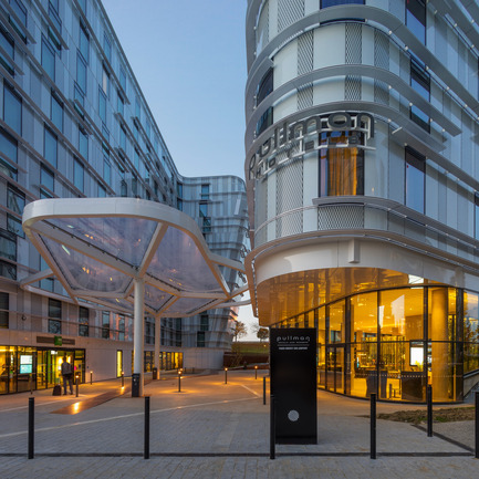 Dossier de presse | 896-10 - Communiqué de presse | Hôtels Ibis Styles et Pullman à Roissypôle - Arte Charpentier Architectes - Architecture commerciale - Crédit photo : Christophe Valtin