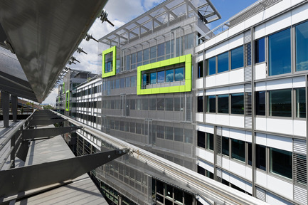Dossier de presse | 896-12 - Communiqué de presse | Eole sur le campus Evergreen - Arte Charpentier Architectes - Architecture institutionnelle - Crédit photo : Augusto Da Silva