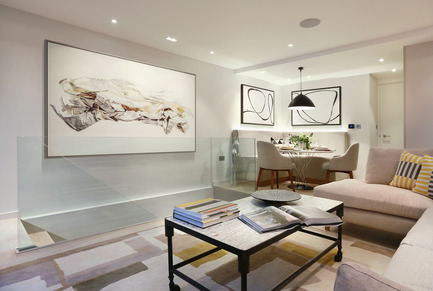 Dossier de presse | 1701-02 - Communiqué de presse | Southwood -Award winning contemporary London townhouse - LLI Design - Design d’intérieur résidentiel - Living Room - Upper Ground Floor - Southwood - LLI Design - Crédit photo :  Alex Maguire 