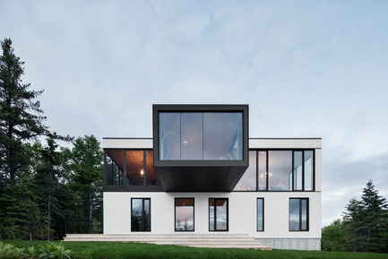 Press kit | 1317-02 - Press release | The "Blanche" Chalet - ACDF Architecture - Residential Architecture - Photo credit: Adrien Williams