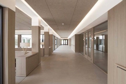 Dossier de presse | 2013-04 - Communiqué de presse | Winner announcements for the WAN Healthcare Award & Sustainable Buildings Award 2016 - World Architecture News Awards (WAN AWARDS) - Architecture commerciale - WAN Healthcare Award 2016 Winner  - Crédit photo :  Social Charity Institution Padre Rubinos by Elsa Urquijo Architects 