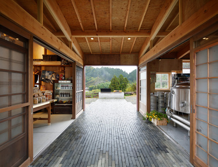 Dossier de presse | 2013-04 - Communiqué de presse | Winner announcements for the WAN Healthcare Award & Sustainable Buildings Award 2016 - World Architecture News Awards (WAN AWARDS) - Architecture commerciale -   WAN Sustainable Buildings Award 2016 Winner - Crédit photo :  Kamikatz Public House by Hiroshi Nakamura &amp; NAP ©Hiroshi Nakamura 