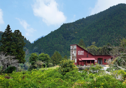 Dossier de presse | 2013-04 - Communiqué de presse | Winner announcements for the WAN Healthcare Award & Sustainable Buildings Award 2016 - World Architecture News Awards (WAN AWARDS) - Architecture commerciale -   WAN Sustainable Buildings Award 2016 Winner - Crédit photo :  Kamikatz Public House by Hiroshi Nakamura &amp; NAP ©Hiroshi Nakamura 