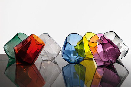 Dossier de presse | 990-03 - Communiqué de presse | KAYIWA’s New Gravity-Defying Barware Redefines Modern Drinking Culture - KAYIWA - Produit - CARAT Barware by KAYIWA - Crédit photo : KAYIWA
