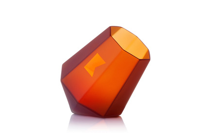 Dossier de presse | 990-03 - Communiqué de presse | KAYIWA’s New Gravity-Defying Barware Redefines Modern Drinking Culture - KAYIWA - Produit - CARAT Barware by KAYIWA - Crédit photo : KAYIWA