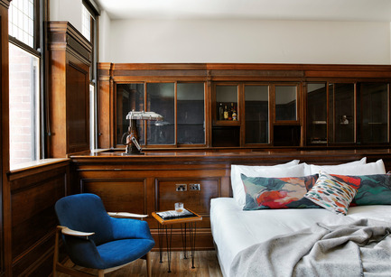 Dossier de presse | 1124-09 - Communiqué de presse | WIN Awards - Hospitality Shortlist Announced - World Interiors News - Design d’intérieur commercial -  WIN Awards 2016 - Hotels Category:&nbsp;The Old Clare Hotel by Tonkin Zulaikha Greer (Australia)<br><br>The hotel was designed around the inspirational Unlisted Collection brief that was not too specific and with the capacity to evolve. An important part of the brief was to produce something that Sydney didn’t have, appealing to customers with a sense of adventure, people who seek out originality to their comfort, fabulous food, unusual views. This lead to a series of restaurants, roof top swimming pool and plenty of variety in the 62 rooms and suites.<br><br>‘The Old Clare Hotel is designed with taste and style; it appears to boast a perfect balance of contemporary chic with honest, historical charm. We loved the re-use of the existing materials wherever it was possible to do so and the balance of vintage joinery with clean stylish light fittings and equipment gives a homely charm, but provides all of the comforts of the modern world.’ CN<br> - Crédit photo : Tonkin Zulaikha Greer