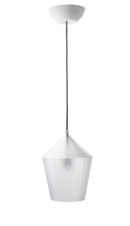 Dossier de presse | 990-04 - Communiqué de presse | KAYIWA’s CARAT LED Pendant Lamps Shine Bright Like a Diamond - KAYIWA - Design d’éclairage - CARAT LED Pendant Lamp by KAYIWA - Crédit photo : KAYIWA