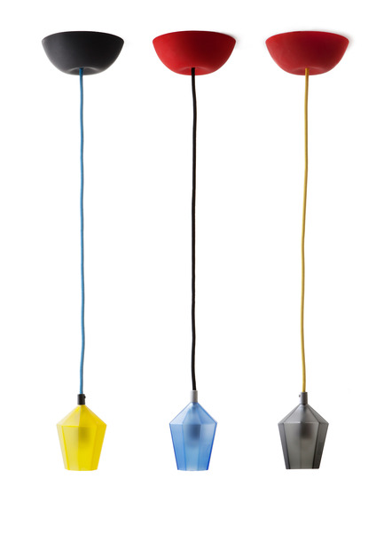 Dossier de presse | 990-04 - Communiqué de presse | KAYIWA’s CARAT LED Pendant Lamps Shine Bright Like a Diamond - KAYIWA - Design d’éclairage - CARAT LED Pendant Lamps by KAYIWA - Crédit photo : KAYIWA