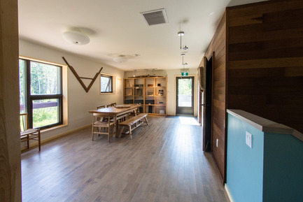 Dossier de presse | 837-17 - Communiqué de presse | ERE 132 : Vitrine d’excellence en écoconstruction aux Jardins de Métis - Jardins de Métis - Architecture résidentielle -   Aire d'interprétation   - Crédit photo : Louise Tanguay