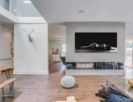 Dossier de presse | 2182-01 - Communiqué de presse | Garden Void House - Alva Roy Architects - Architecture résidentielle - Garden Void House- Interior View from main floor, Living Room - Crédit photo : Navid Aali