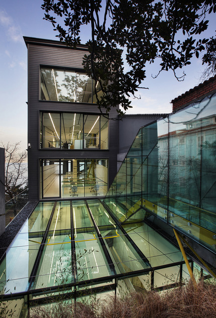 Dossier de presse | 1080-02 - Communiqué de presse | International Awards shortlist announced - INSIDE: World Festival of Interiors - Concours - Dardanel Administration Building, Turkey<br>by Alatas Architecture &amp; Consulting
