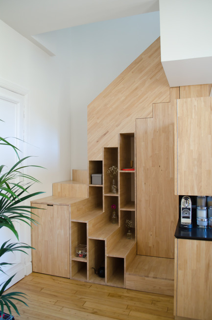 Dossier de presse | 2180-01 - Communiqué de presse | Un grand PETIT nid - Mickaël Martins Afonso & L'atelier miel - Design d’intérieur résidentiel - Escalier &amp; Rangements<br> - Crédit photo : Mickaël Martins Afonso