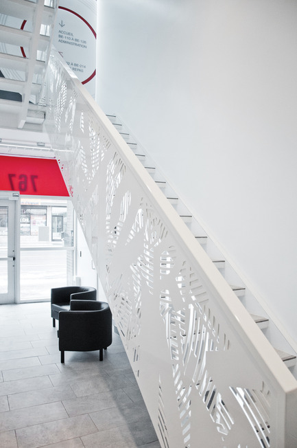 Press kit | 2064-01 - Press release | Applying art to education at Cégep Marie-Victorin - Cégep Marie-Victorin - Commercial Interior Design - Staircase Bélanger building - Photo credit: Emilie Summermatter