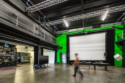 Press kit | 880-10 - Press release | Moment Factory - MU Architecture - Commercial Interior Design - Photo credit: Ulysse Lemerise Bouchard