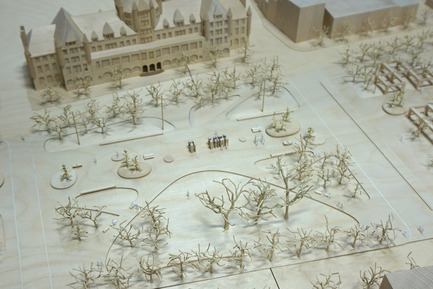 Dossier de presse | 2191-01 - Communiqué de presse | Mise en valeur du square Viger : paysage hybride ancré dans son patrimoine bâti et artistique - Ville de Montréal et NIPPAYSAGE - Architecture de paysage -   Détail de la maquette du projet&nbsp;<br>(îlot Théberge)   - Crédit photo : NIPPAYSAGE - ATELIER DÉDALE