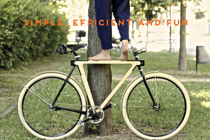 Dossier de presse | 1091-01 - Communiqué de presse | WOOD.b, un vélo urbain en bois et acier - BSG BIKES - Produit - Crédit photo : by spielplatz. 2013