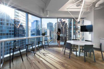 Press kit | 2073-02 - Press release | From mountain to modern design, DIALOG createsEdgar’s new space to bring the outdoors inside - DIALOG - Commercial Interior Design - Edgar Office <br> - Photo credit: Ema Peter Photography
