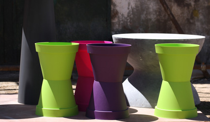 Dossier de presse | 1834-09 - Communiqué de presse | Dubai Design Week Showcases Stand-Out Design From Menasa Region With Return of Popular Abwab Exhibit - Dubai Design Week - Évènement + Exposition - Abwab Algeria - Drums - Crédit photo : Dubai Design Week