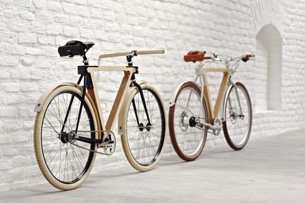 Dossier de presse | 1091-01 - Communiqué de presse | WOOD.b, un vélo urbain en bois et acier - BSG BIKES - Produit - Crédit photo : by spielplatz. 2013