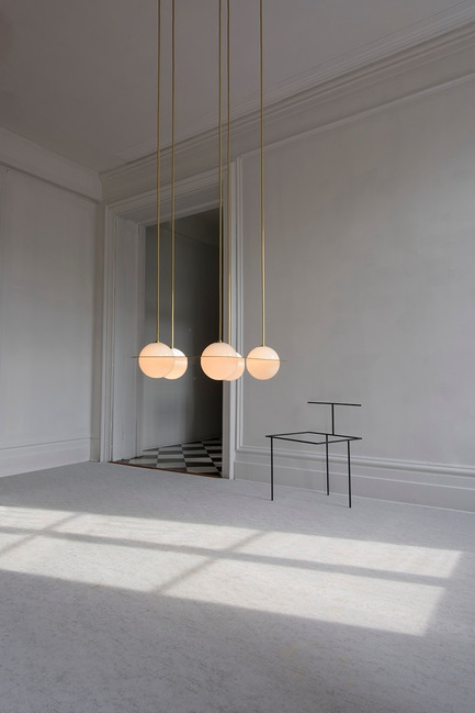 Press kit | 1619-03 - Press release | Lambert & Fils (Canada) - Biennale Intérieur 2016 - Courtrai October 14th to 23rd 2016 - Lambert & Fils - Lighting Design - LRT04 - Photo credit: Arseni Khamzin