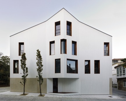 Dossier de presse | 853-03 - Communiqué de presse | Spanish Architecture Takes Over Manhattan - Spanish Biennial of Architecture and Urbanism - Évènement + Exposition -  Casa Chao, CreuseCarrasco  - Crédit photo :  Hector Santos Diez 