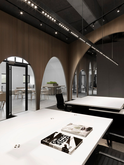 Dossier de presse | 2225-01 - Communiqué de presse | H&M Taiwan office - Courtyard - J.C. Architecture - Design d’intérieur commercial - J.C.Architecture - H&amp;M Taiwan office - Crédit photo : Kevin Wu