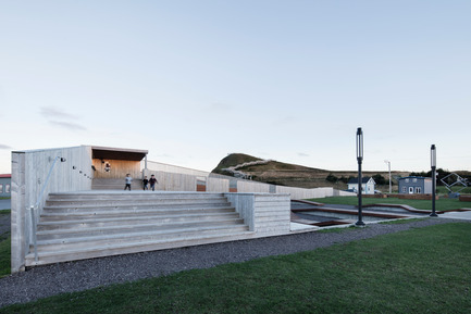 Press kit | 1527-04 - Press release | The Place des Gens de Mer - Bourgeois / Lechasseur architects - Landscape Architecture - Photo credit: Adrien Williams