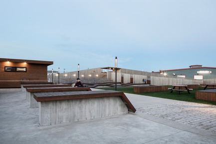 Press kit | 1527-04 - Press release | The Place des Gens de Mer - Bourgeois / Lechasseur architects - Landscape Architecture - Photo credit: Adrien Williams