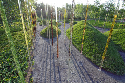 Press kit | 837-19 - Press release | New publication about the International Garden Festival - Experimenting Landscapes: Testing the Limits of the Garden - International Garden Festival / Reford Gardens - Edition - Core Sample by North Design Office, 2006 - Photo credit: Louise Tanguay